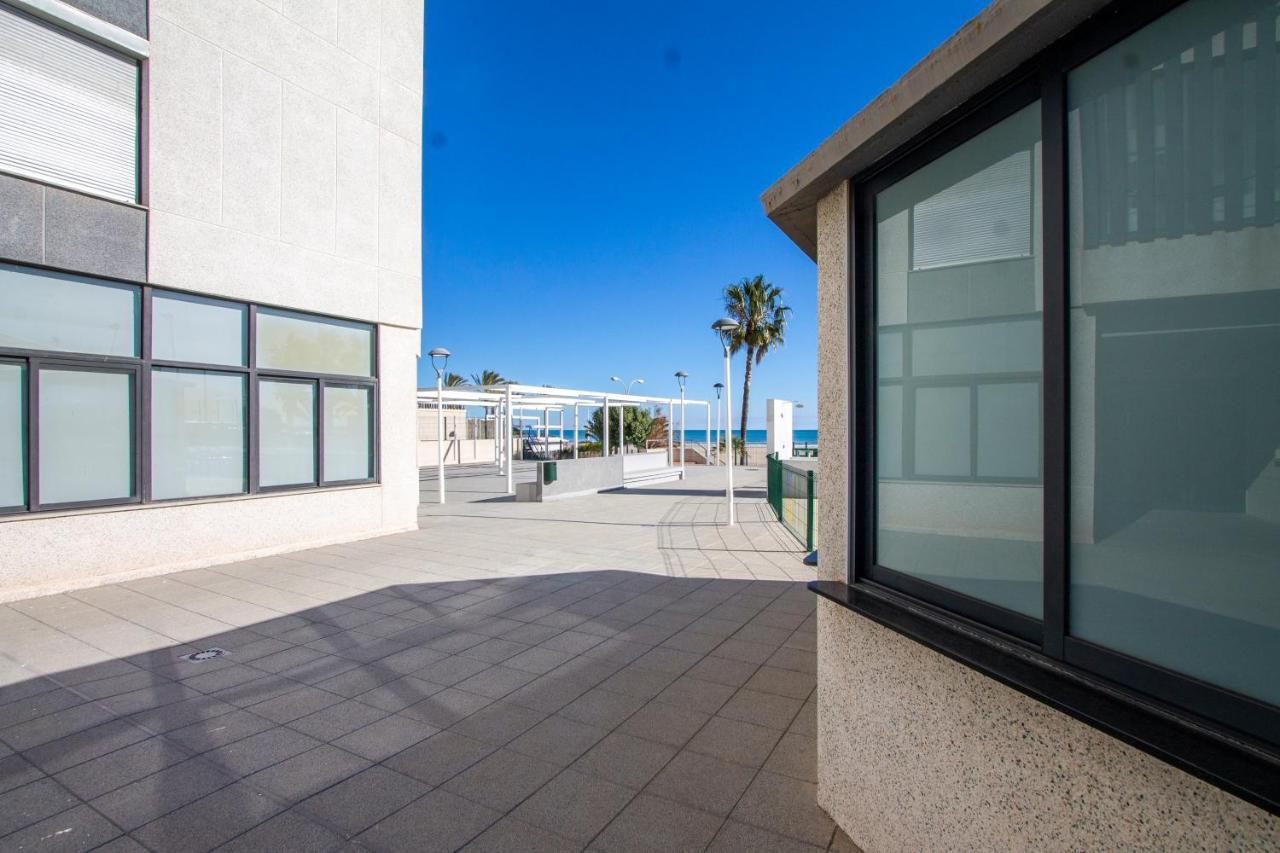 Espacio 8 - Primera Linea De Playa Кульєра Екстер'єр фото