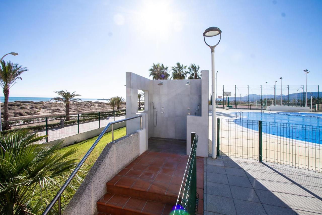 Espacio 8 - Primera Linea De Playa Кульєра Екстер'єр фото