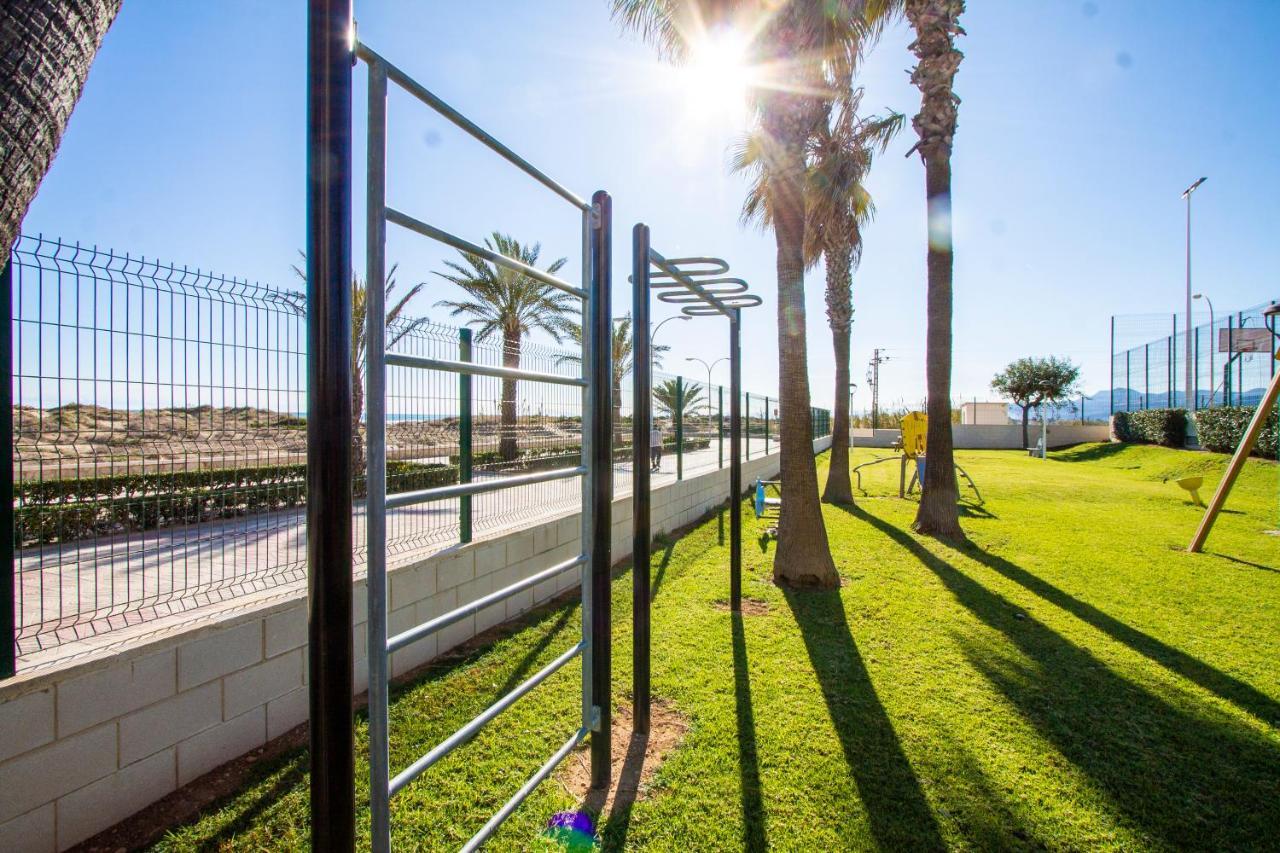 Espacio 8 - Primera Linea De Playa Кульєра Екстер'єр фото
